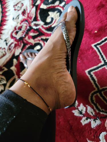 Customer photo review of Black Star Anklet - Single