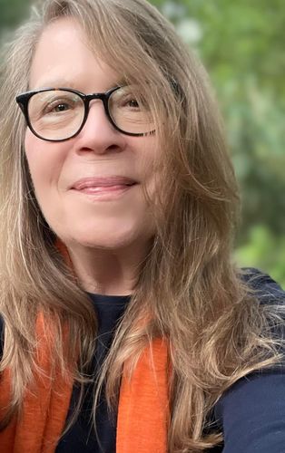 Customer photo review of Essential Wrap with Insect Shield® Bug Repellent Technology