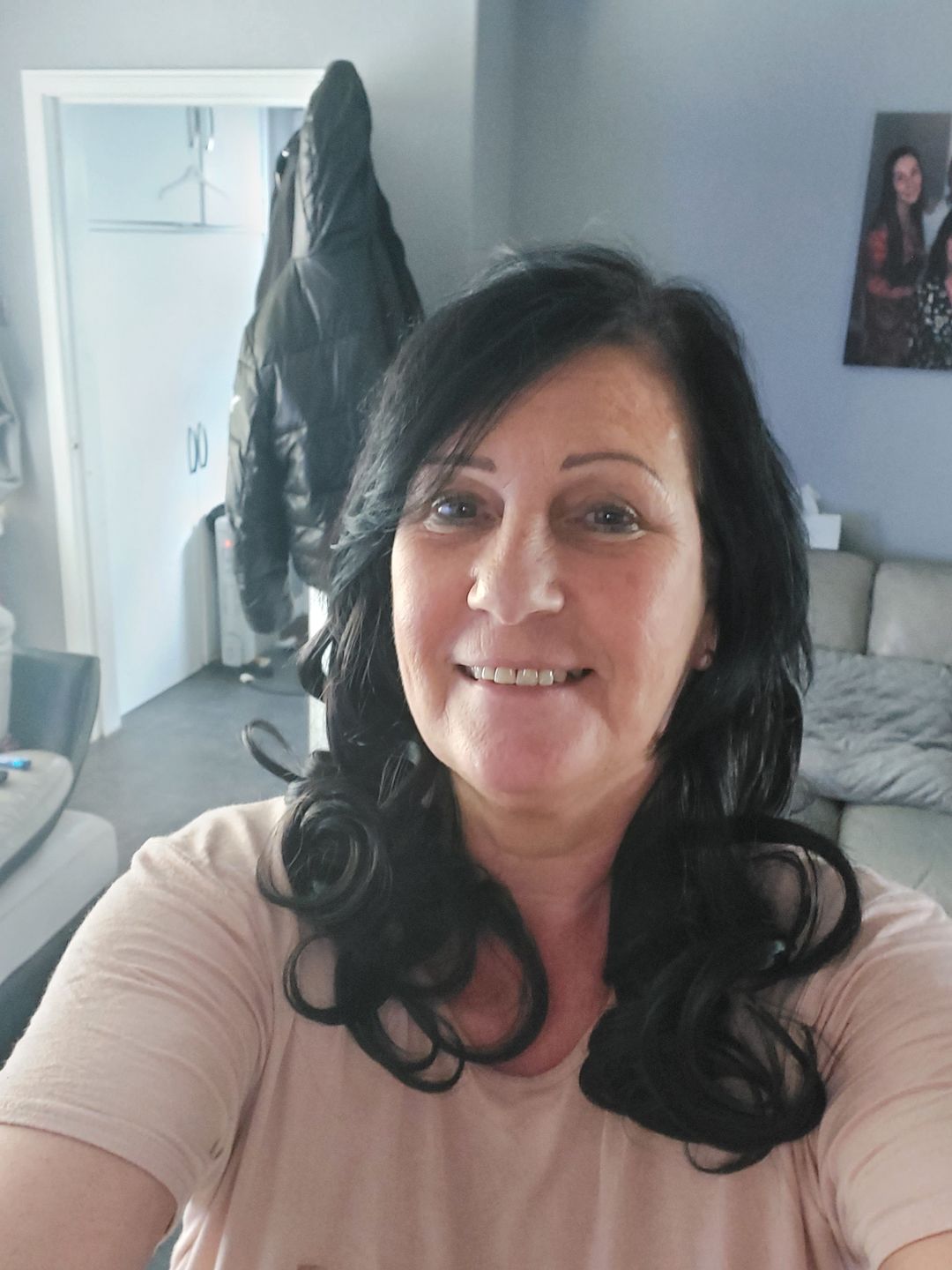 Customer photo review of 16" One Piece Curly Clip-in Hair Extension