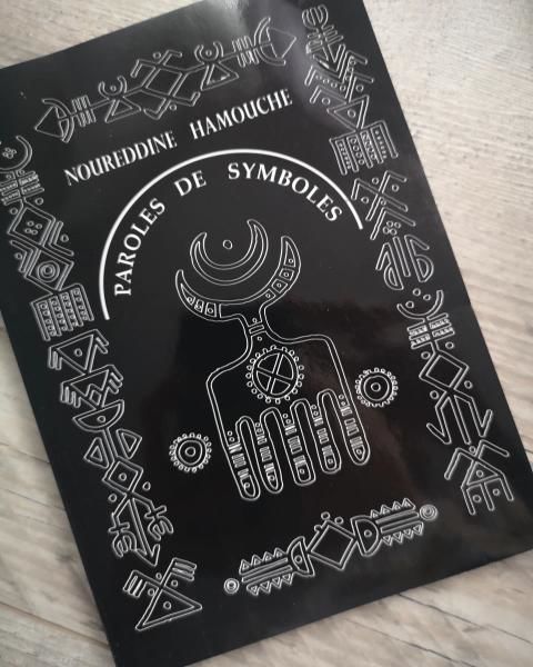 Customer photo review of Livre "Paroles de symboles" par Noureddine Hamouche.