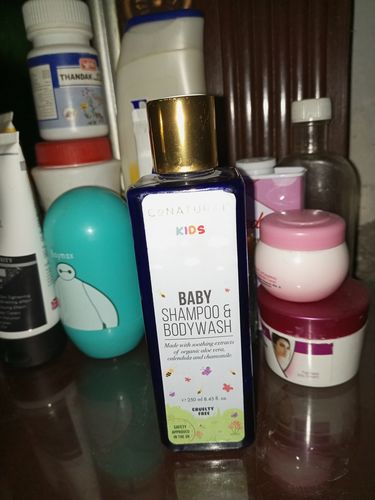 Customer photo review of Baby Shampoo & Bodywash