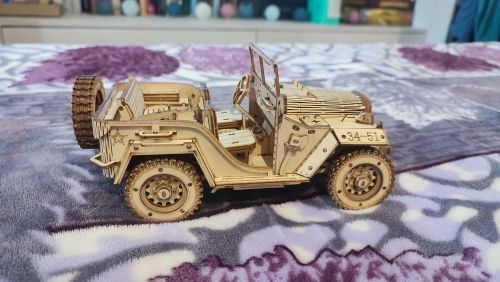 Customer photo review of Puzzle 3D bois | Jeep militaire 1940