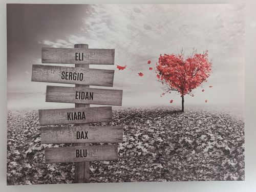 Customer photo review of Lienzo Árbol Corazón con Nombres Personalizados