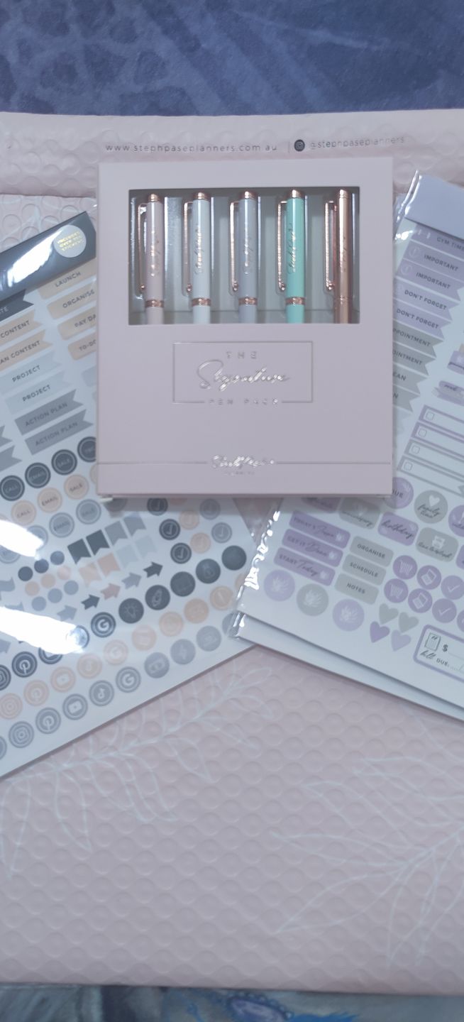 Customer photo review of NEW Sticker Pack Business Black