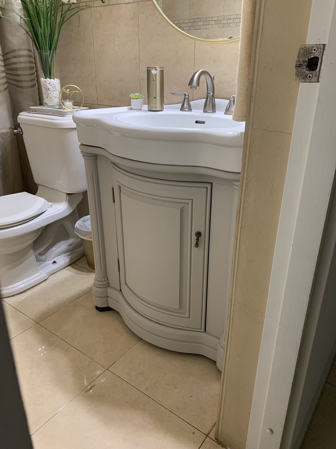 Customer photo review of Luxe Grey - One Step Paint