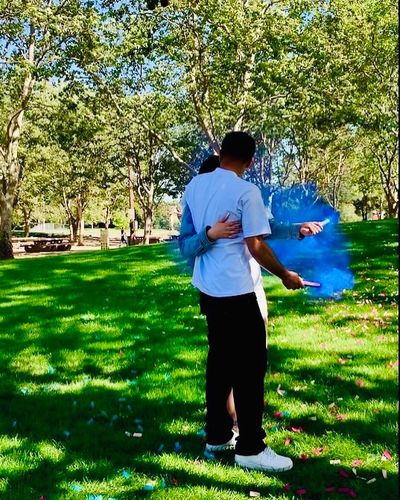 Customer photo review of Gender Reveal Smoke Sticks [Pink or Blue] Wick (60 sec) Discreet Label