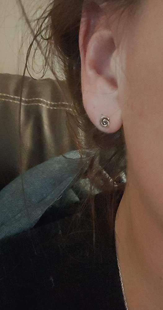 Customer photo review of Essential Spiral Studs