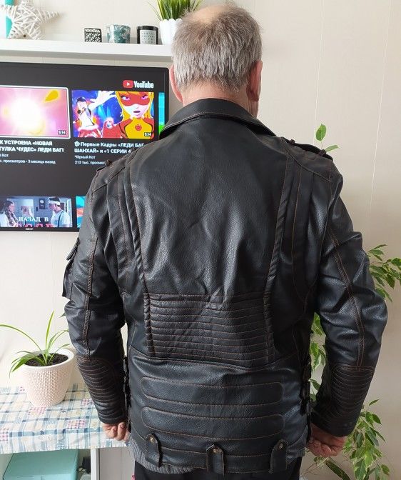 Customer photo review of Mateo in Black