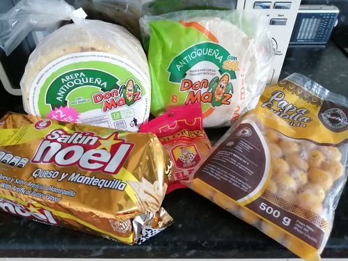 Customer photo review of Don Maiz Salt Arepa (800g pack = 8 units)