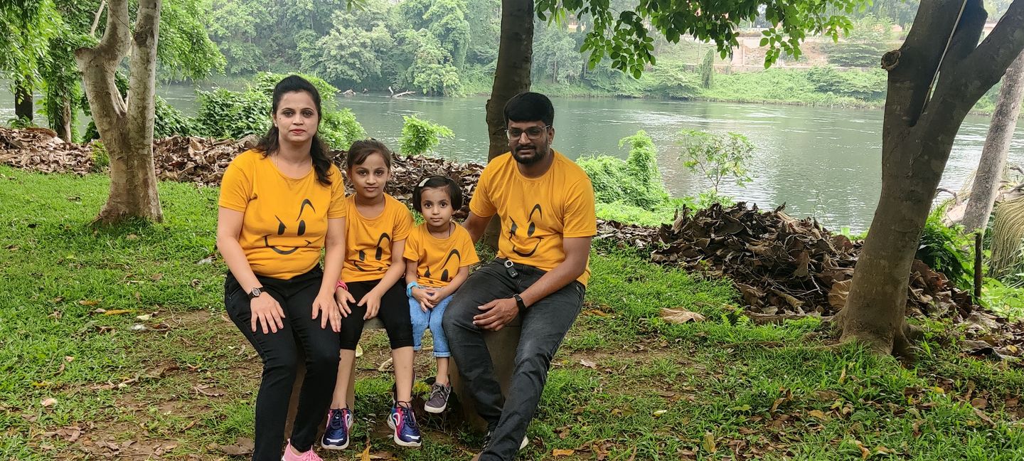 Customer photo review of Wink Family Matching T Shirts Set of 3 4 5