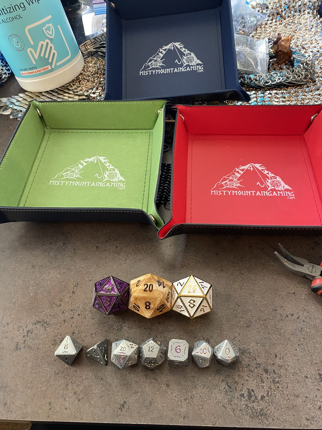 Customer photo review of COLLAPSIBLE DICE TRAY