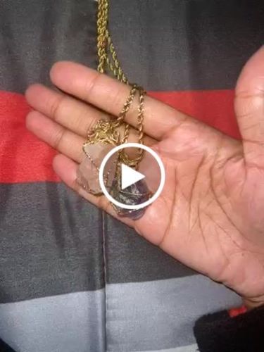 Customer video review of Raw Amethyst/Rose Quartz Necklace
