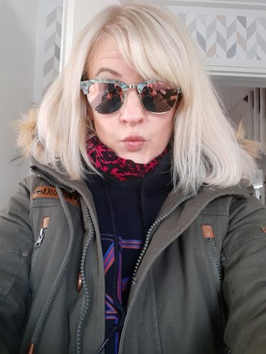 Customer photo review of Juno Eebenpuu Ruusukulta