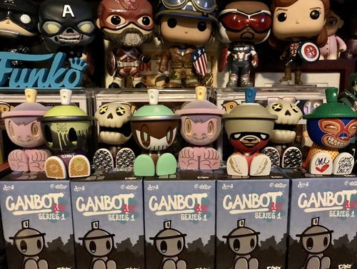 Customer photo review of Canbot 3oz Mini Series 1 by Clutter (Single Blind Box)