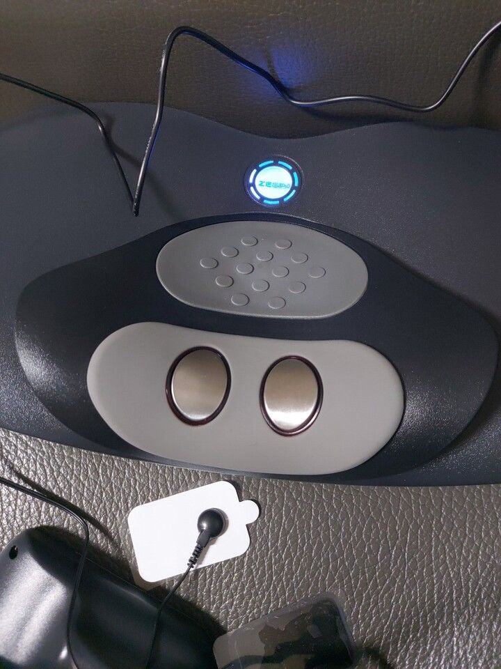 Customer photo review of Hypertrax™ Multi-Functional Cervical Traction Device