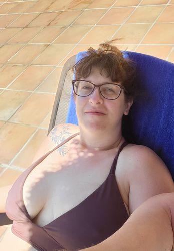 Customer photo review of 'Uplift' Plunging Bikini Top