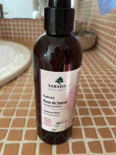 Customer photo review of hydrolat Rose de damas Bio 200 mL - sarahbio