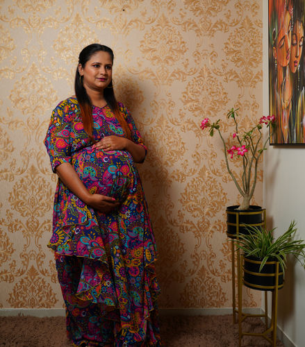 Customer photo review of Jolly Circus Maternity Flow Dress