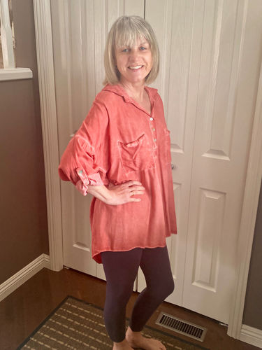 Customer photo review of Oversized Boyfriend Shirt (Chilli Pepper)