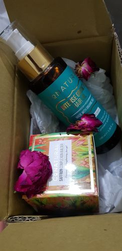 Customer photo review of Saffron Complexion Builder