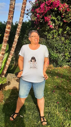 Customer photo review of MIA / f