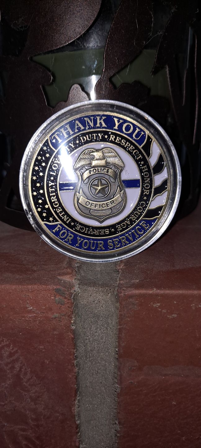 Customer photo review of Police Thank You For Your Service Coin Bundle (5pcs)