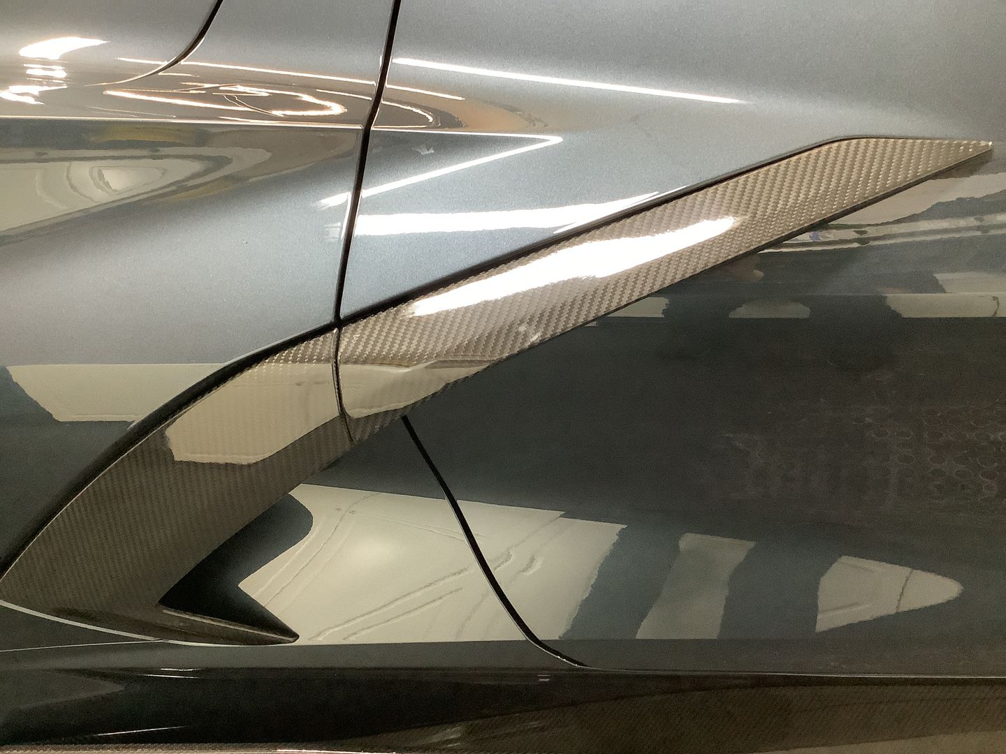 Customer photo review of Corvette C8 Carbon Fiber Side Door Garnish