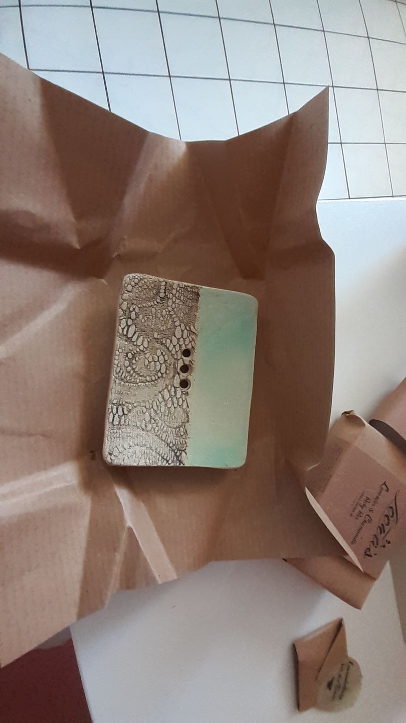 Customer photo review of Seifenschale aus Naturton (Türkis)