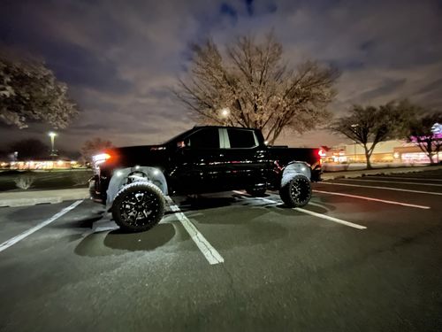 Customer photo review of Premium RGB+W Rock Lights