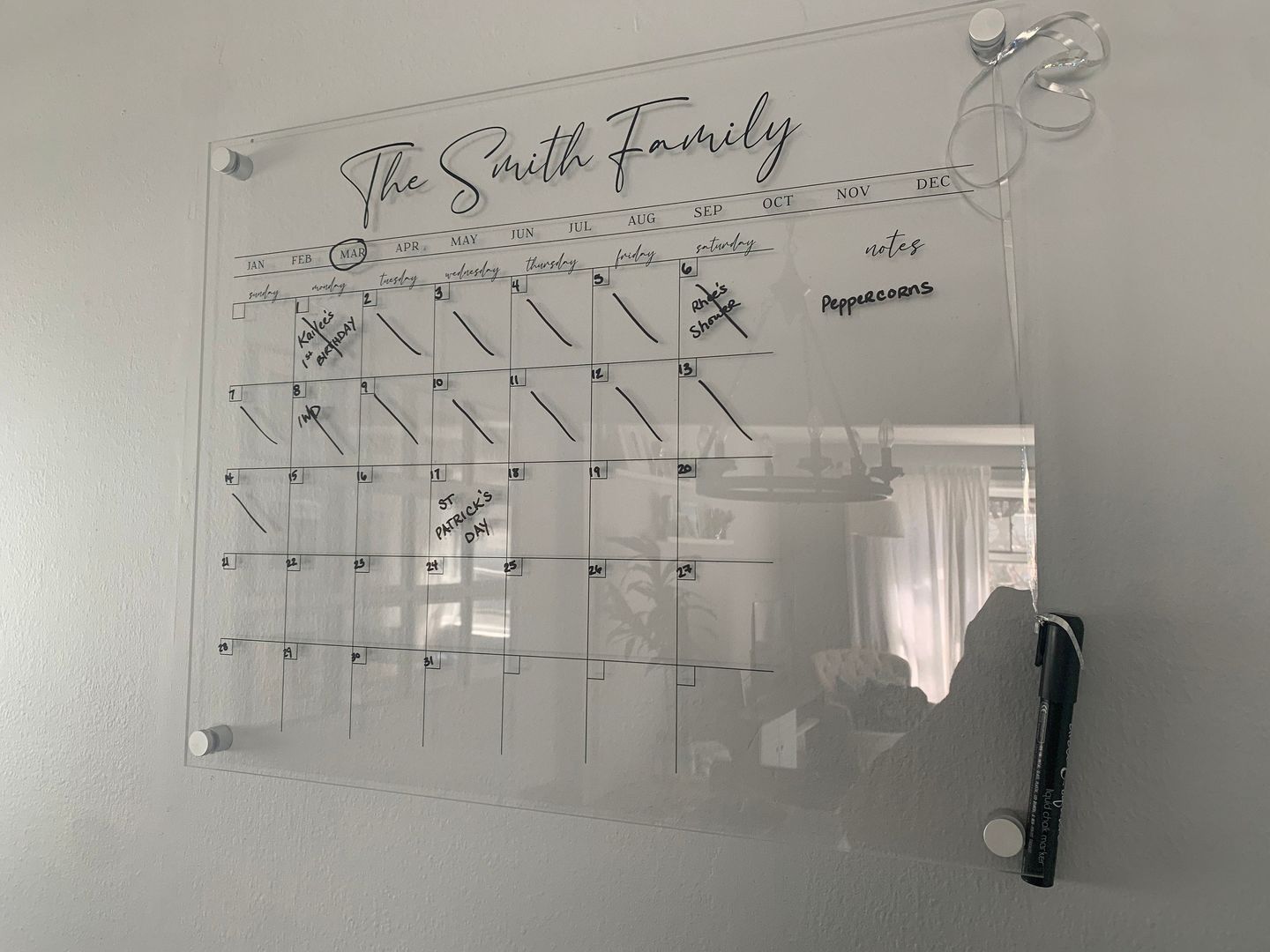 Customer photo review of Monthly Horizontal + 2 custom sections | Pennington Style