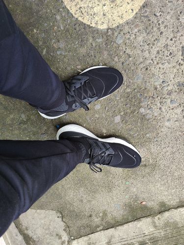 Customer photo review of ADIDAS MEN'S ULTRABOOST 22