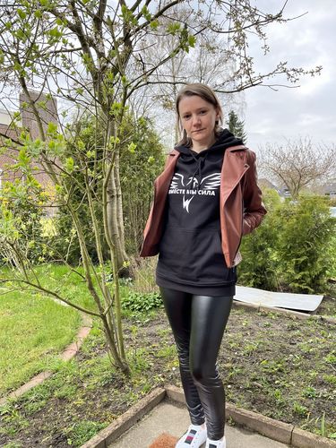 Customer photo review of Sokol Damen Oversized Hoodie schwarz - вместе мы сила - by SAEBIS®