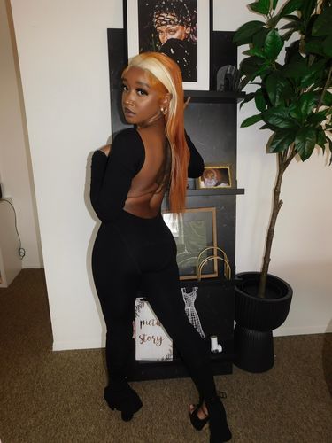 Customer photo review of Matte Frame Longsleeve Bodysuit In Black