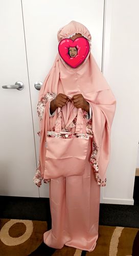 Customer photo review of Girls 2pc Elegant Prayer Clothes - Pink