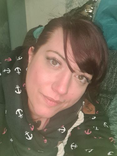 Customer photo review of And so it begins - Starter Set (mit schwarzem Wimpernkleber)