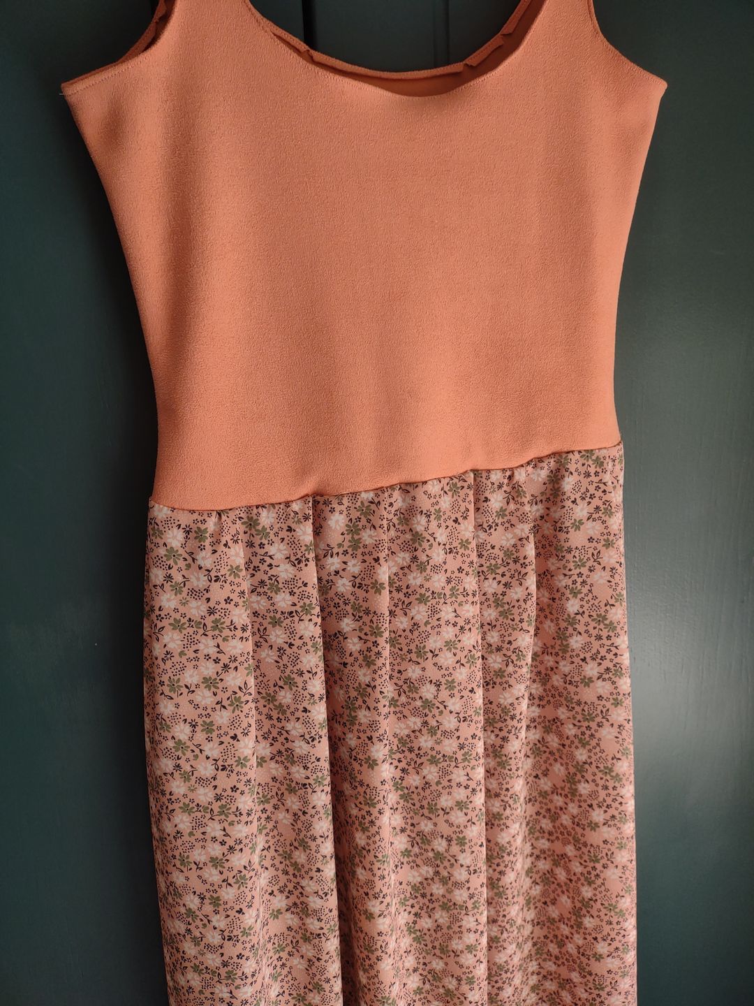 Customer photo review of Khaki and White on Peach Crepe Fabric