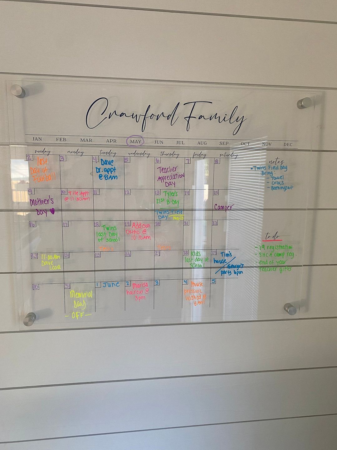 Customer photo review of Monthly Horizontal + 2 custom sections | Pennington Style