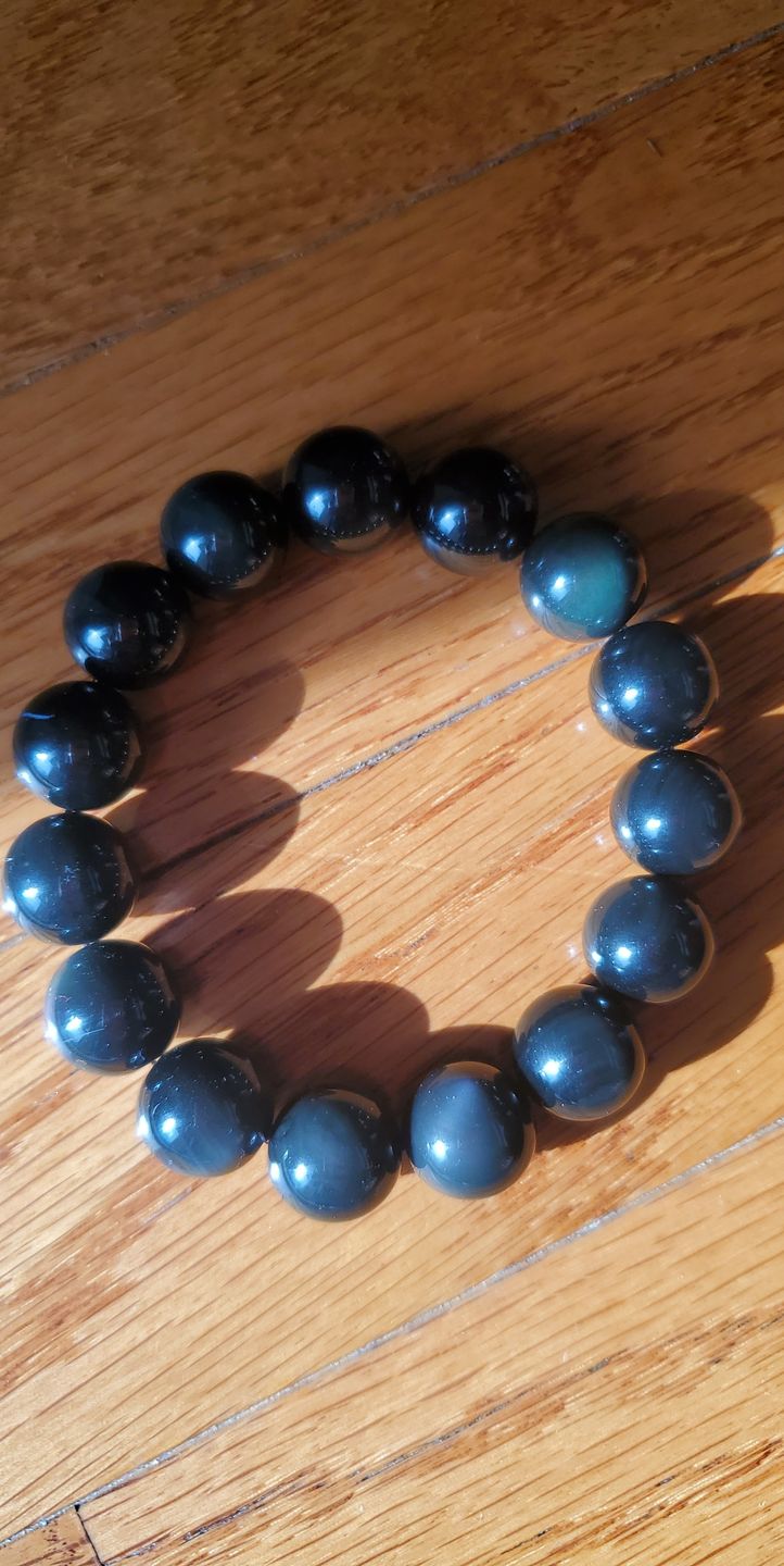 Customer photo review of Anti-stress Rainbow Obsidian Bracelet