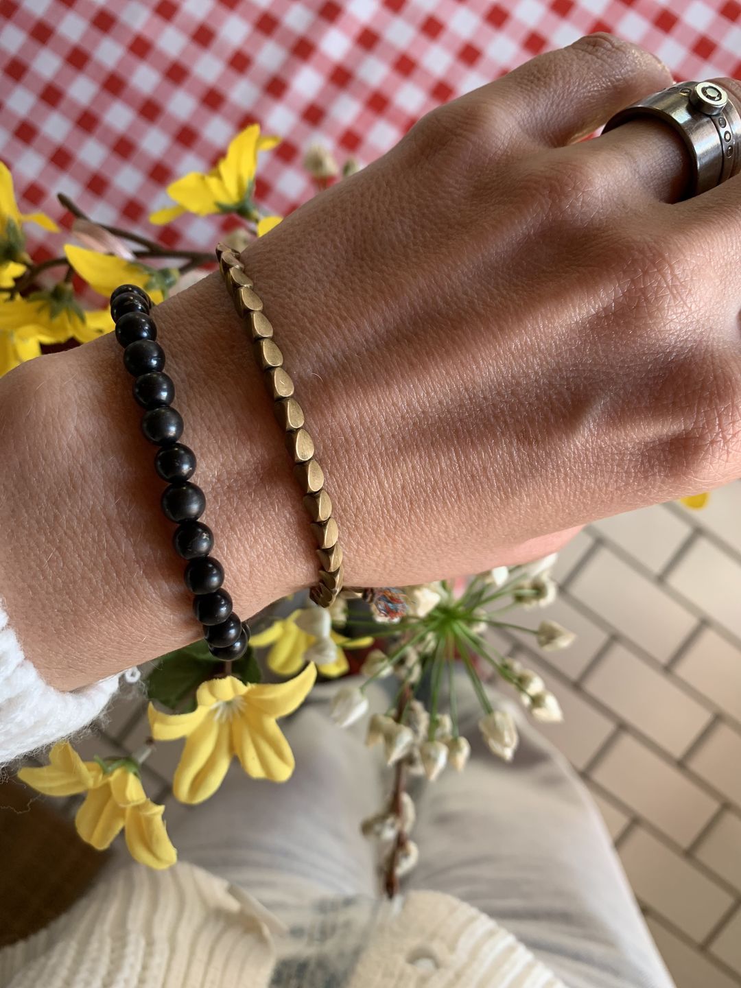 Customer photo review of Edles Tibetisches Glücksarmband
