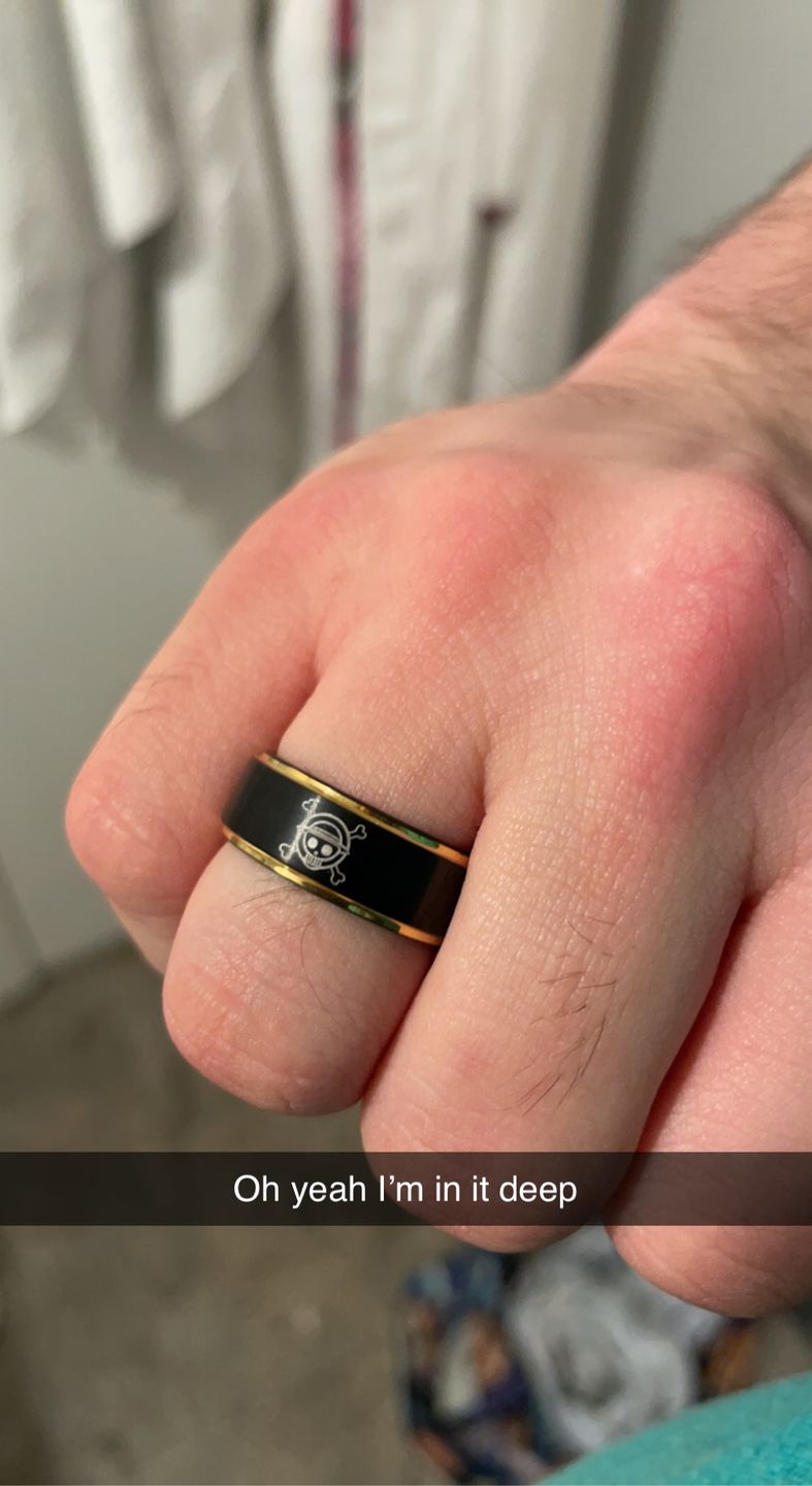 Customer photo review of [Limited Edition] 18K Gold Plated Straw Hat Pirates