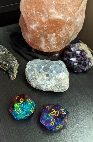 Customer photo review of Sharp Edge Blue Blood Resin DnD Dice Chonk D20 All Number Dice