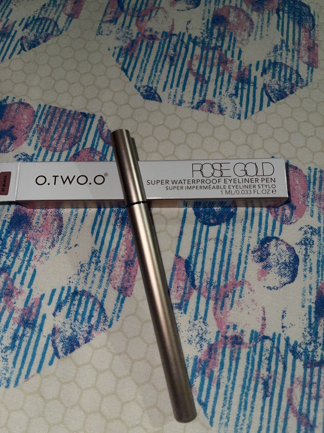 Customer photo review of O.TWO.O SUPER WATERPROOF EYELINER MARKER