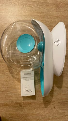 Customer photo review of Snails Bubble Cat Water Fountain Filter Automatic Water Dispenser Pet Drinking Fountain for Cats Dogs Feeder Pets Drinking Bowl