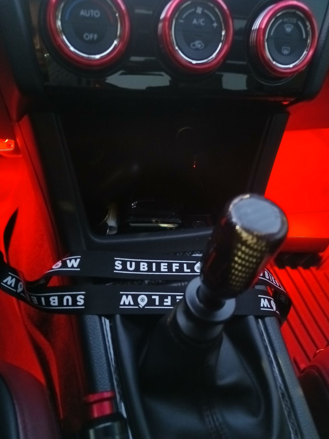 Customer photo review of Damaged Shift Knobs