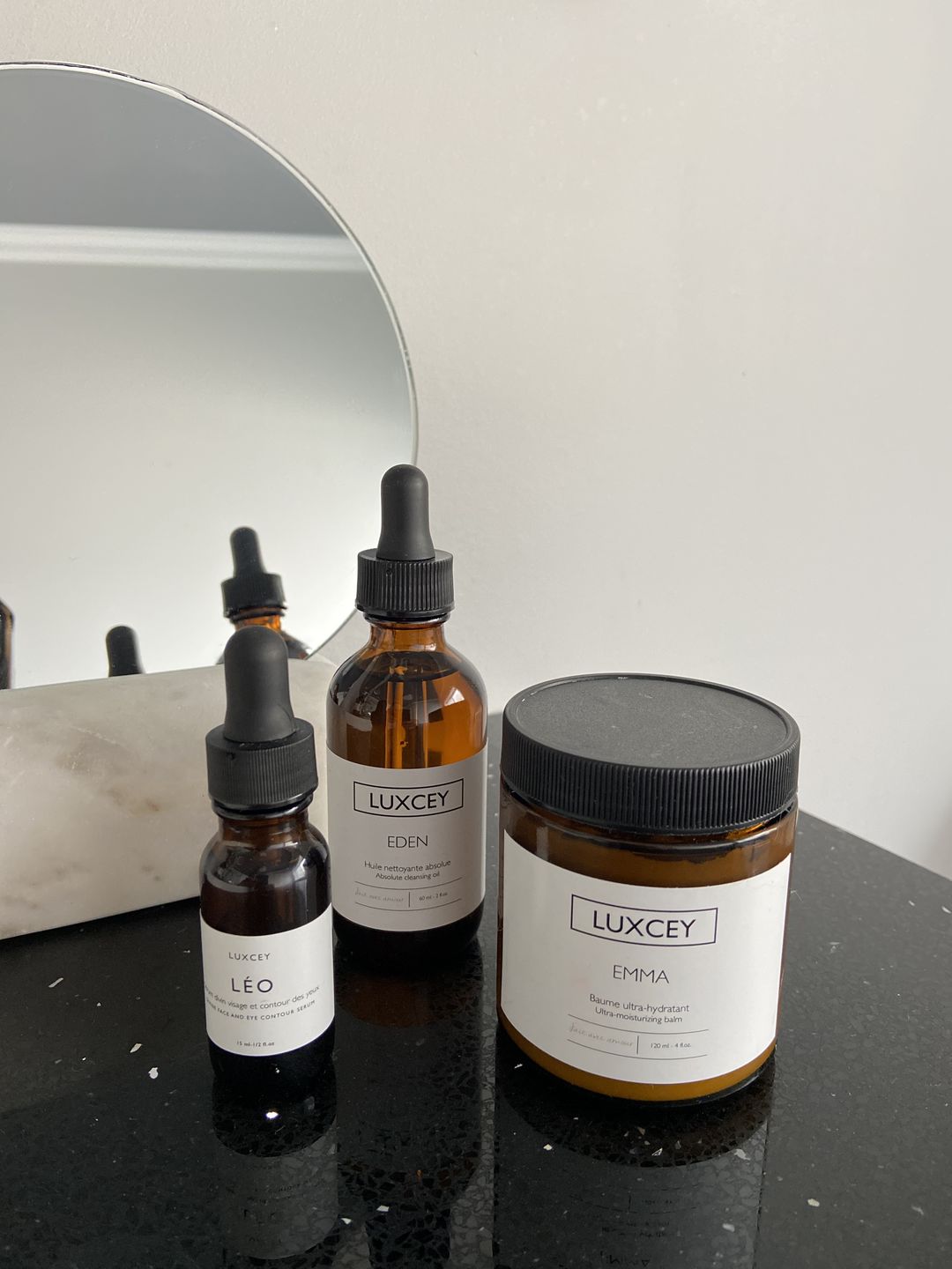 Customer photo review of Emma - Ultra-moisturizing body balm