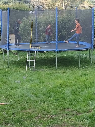 Customer photo review of Kangaroo Hoppers 15FT Round Kids Trampoline