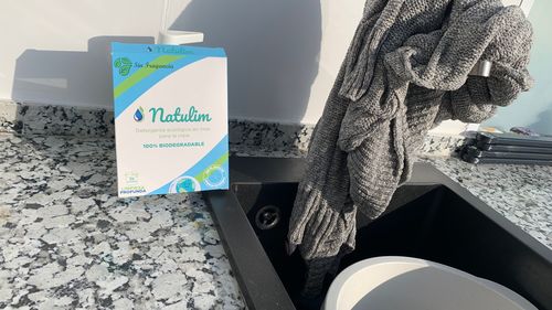 Customer photo review of Eco-Tiras de Detergente 40 lavados Natulim