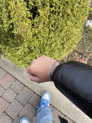 Customer photo review of f+s “industrial” bracelet