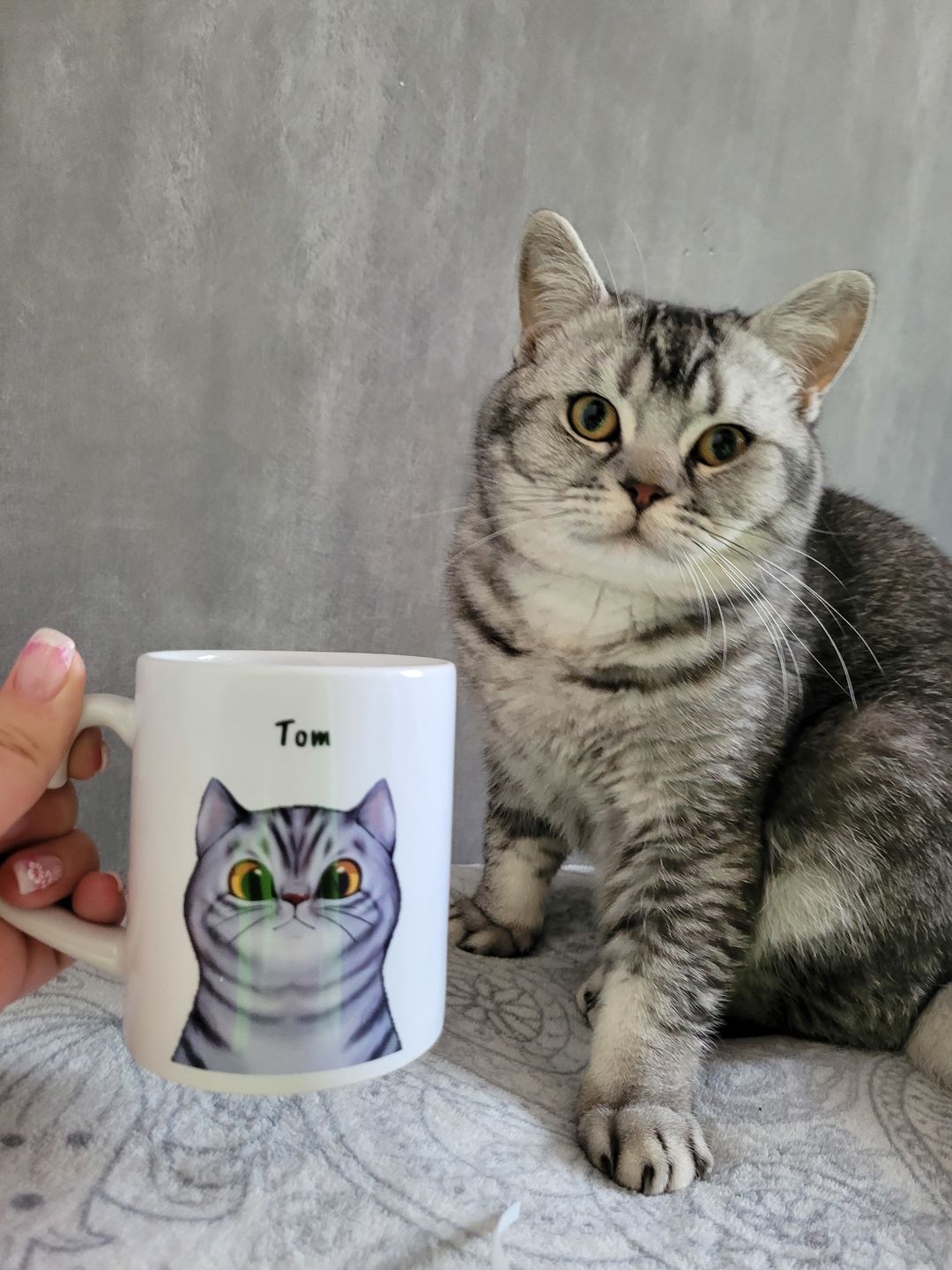 Customer photo review of Neugierige Katzen - Individuelle Tasse