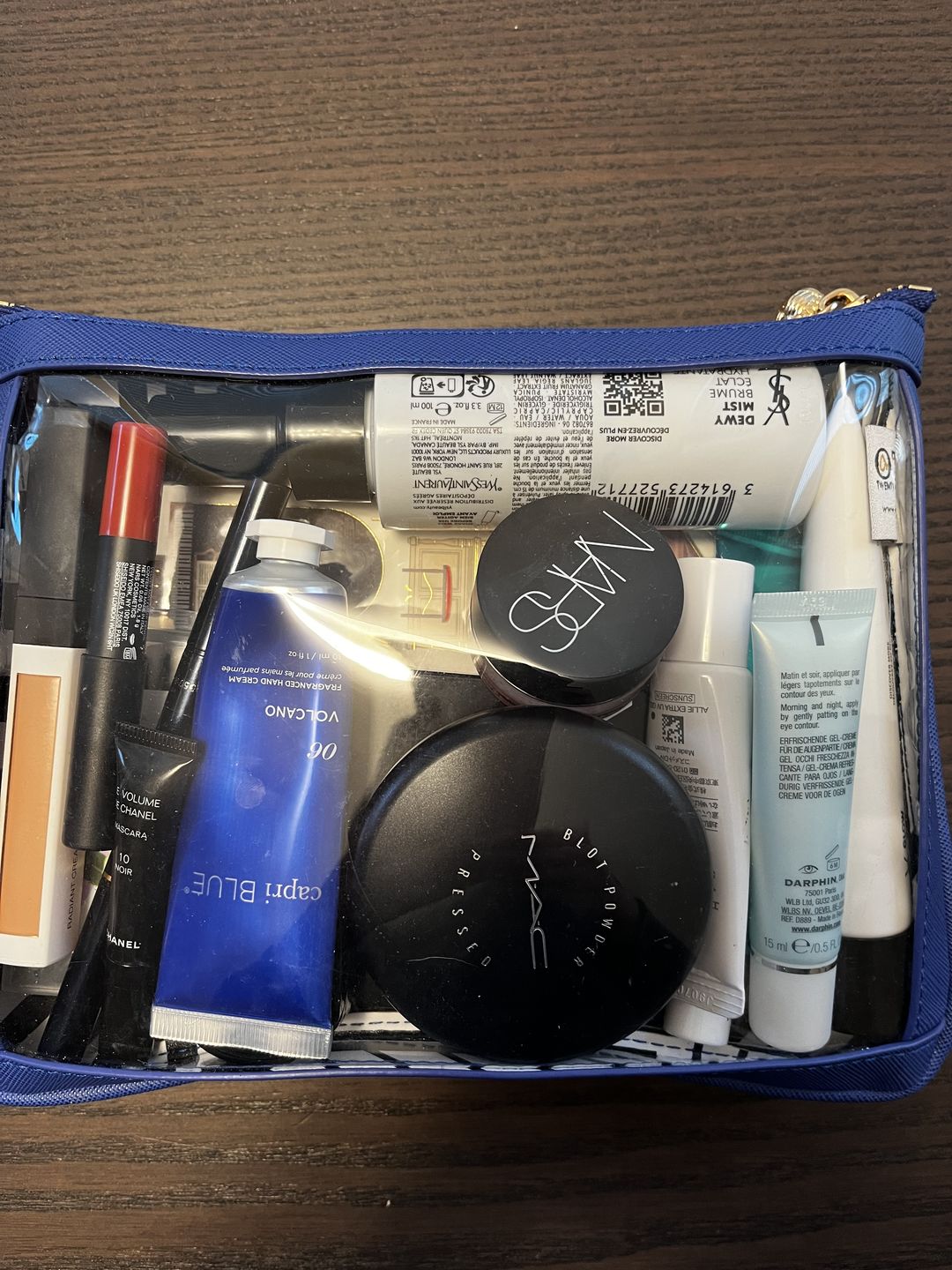 Customer photo review of {O}verly {O}rganized Bag Club